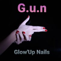 Glow Up Nail
