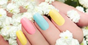 ongles pastel
