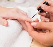 Pose d’ongles: comment faire une pose complète ? 